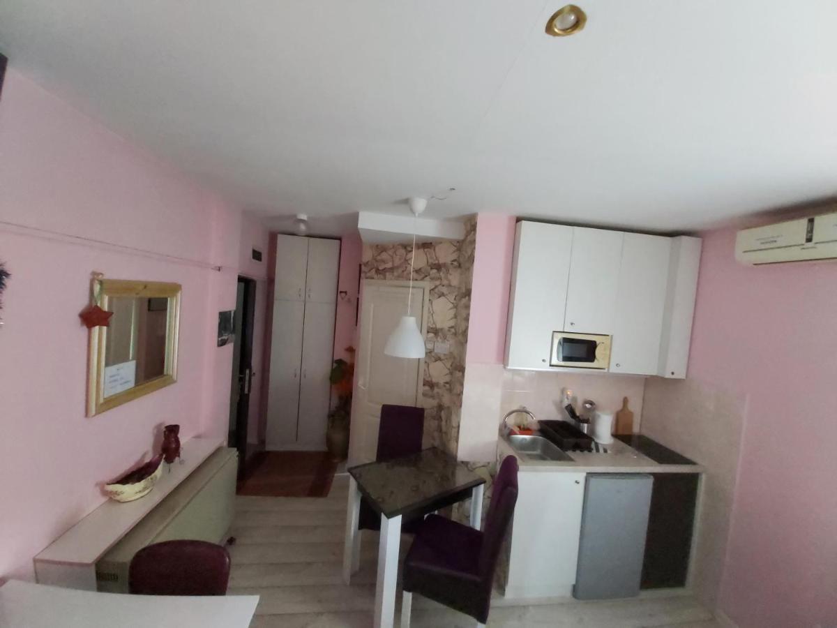 Keti 1 Apartment เบลเกรด ภายนอก รูปภาพ